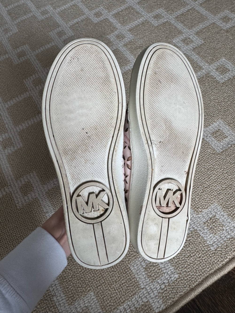 Michael Kors Keaton Slip On Sneakers Perforated Blush Pink Leather Size 5 - Picture 7 of 14
